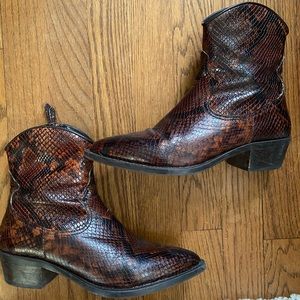 Massimo Dutti Cowboy Snakeskin Boots